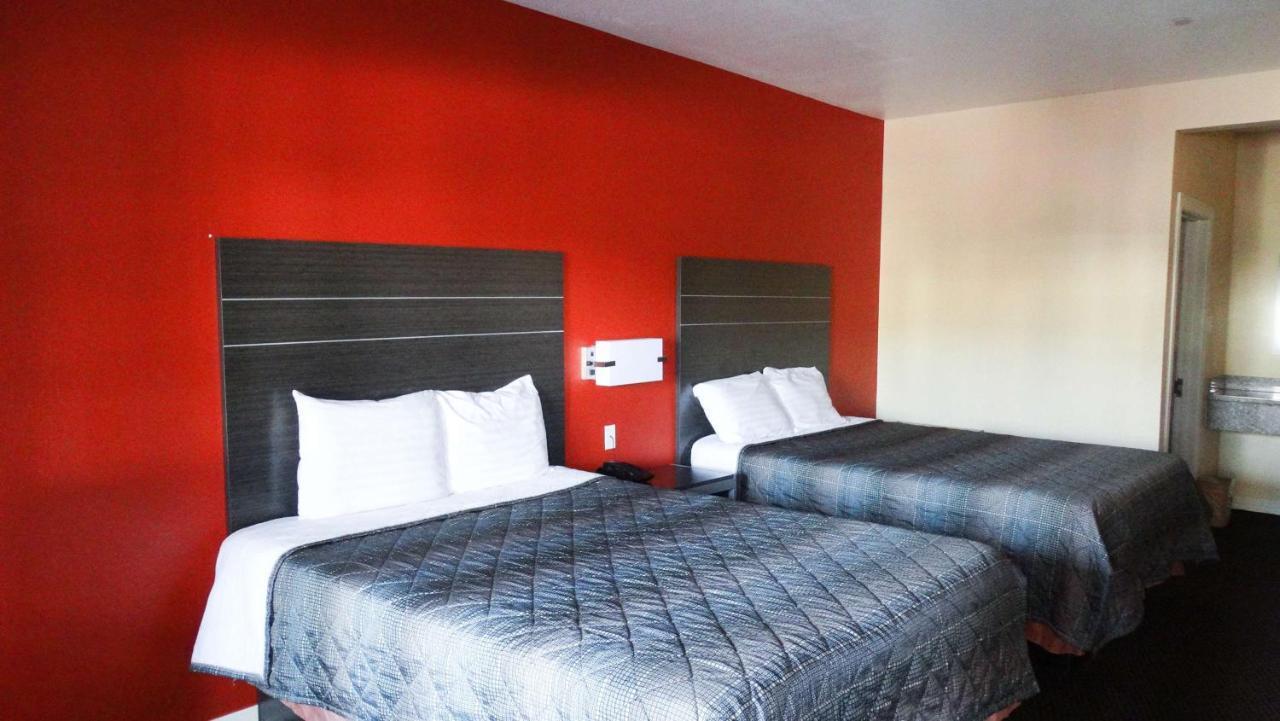 Motel 6 Houston, Tx - Willowbrook Mall Bagian luar foto